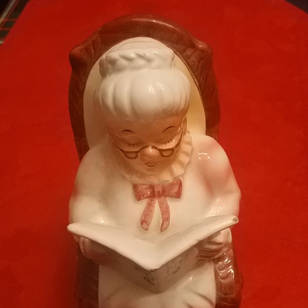 3/$20 Lefton "Retirement Fund" Granny Coin Bank Vintage